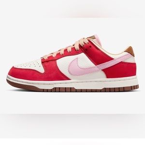 Nike Low Dunk “ Bacon Dunk” Women 9 Men 7.5